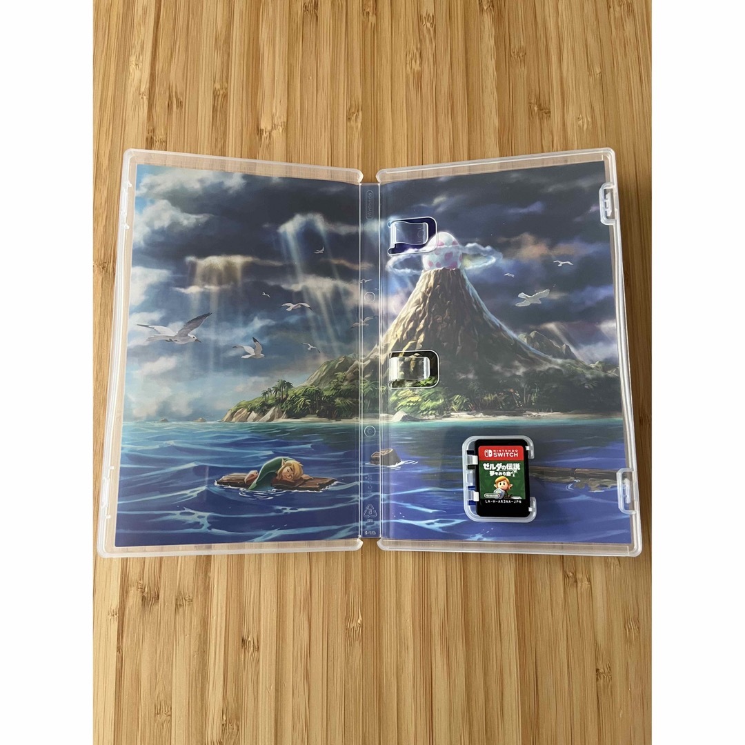 Nintendo Switch(ニンテンドースイッチ)のゼルダの伝説　夢を見る島　switch スイッチ エンタメ/ホビーのゲームソフト/ゲーム機本体(携帯用ゲームソフト)の商品写真
