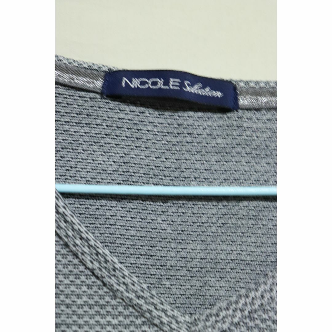 NICOLE(ニコル)のプロフ必読NICOLE Vネックロングスリーブ/ニコルブランド良品グレー46 メンズのトップス(Tシャツ/カットソー(七分/長袖))の商品写真