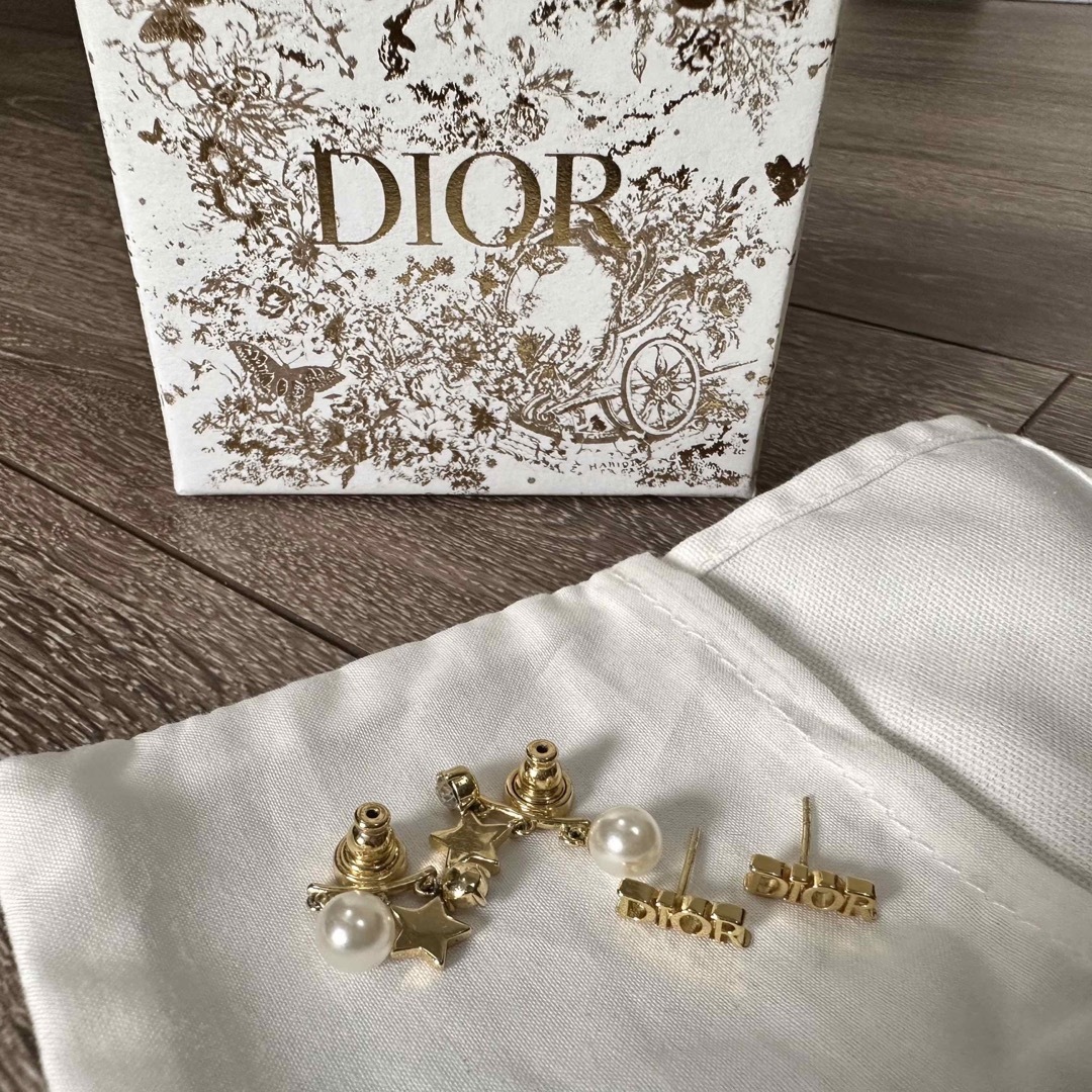 Christian Dior - Dior EVOLUTION パールスターロゴピアス ゴールドの