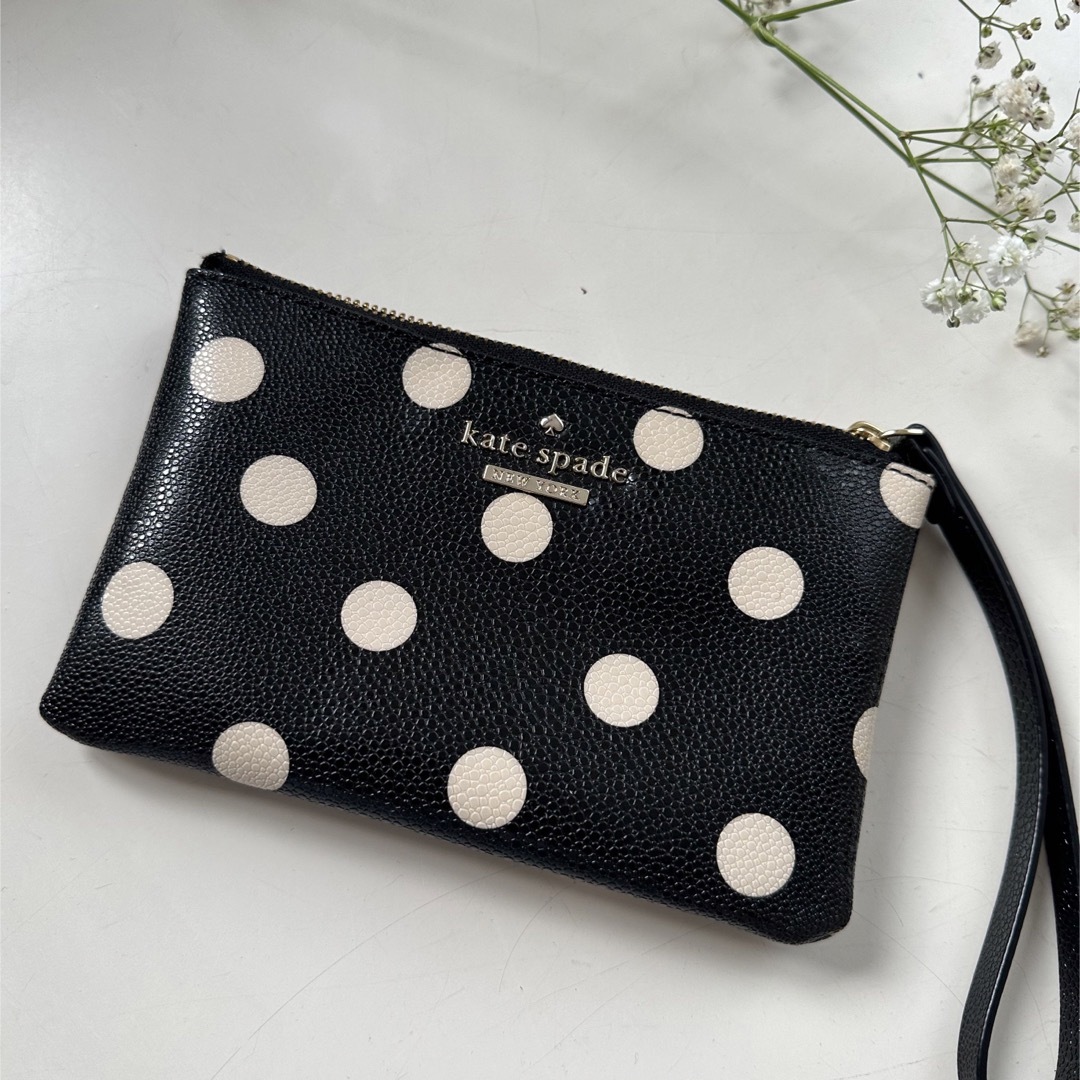 Kate Spade のポーチ