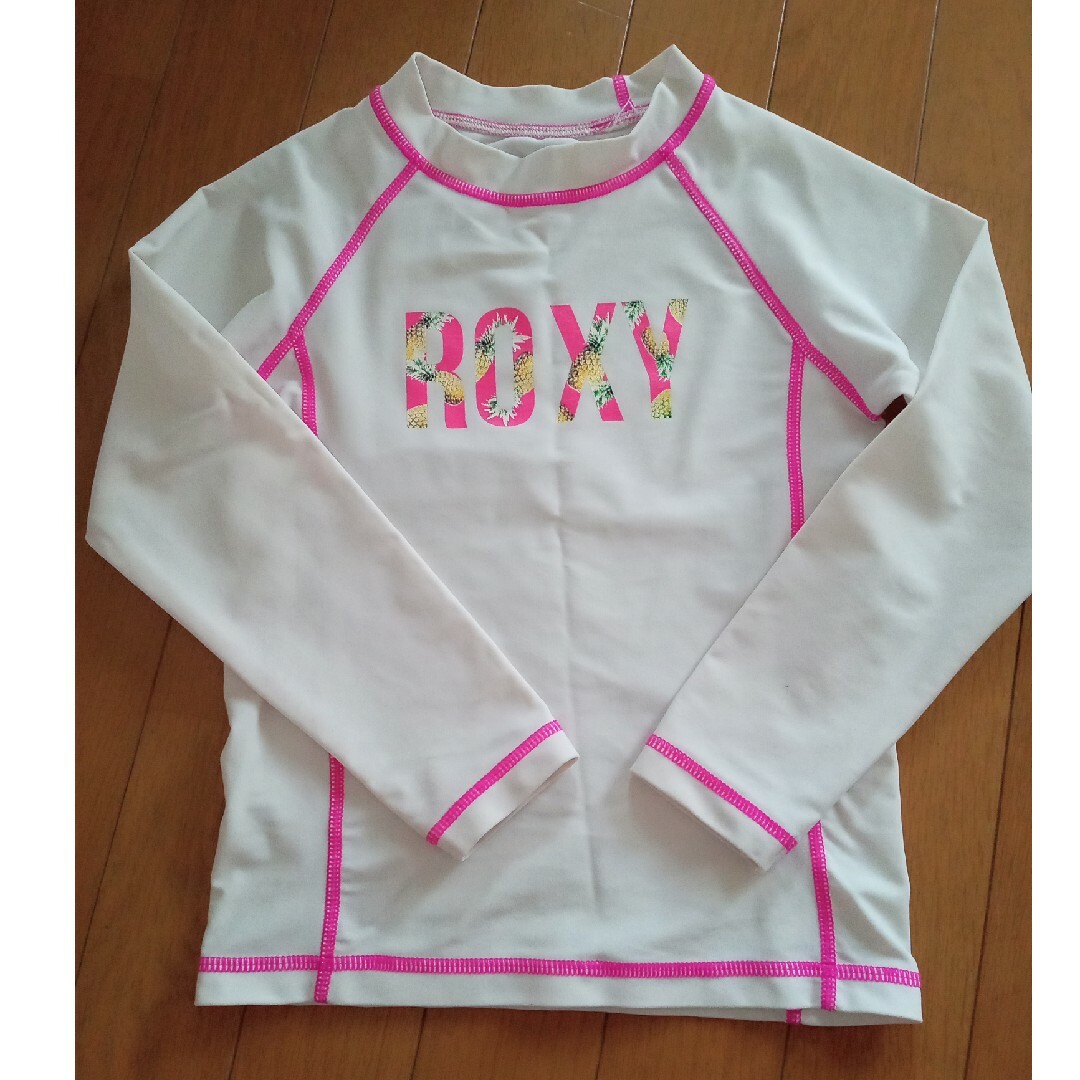 Roxy(ロキシー)のROXYラッシュガード110 キッズ/ベビー/マタニティのキッズ服女の子用(90cm~)(水着)の商品写真