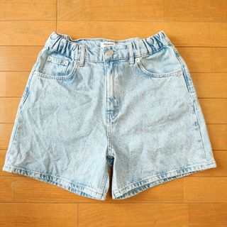 ザラ(ZARA)のPULL&BEAR⭐デニムショートパンツ(ショートパンツ)