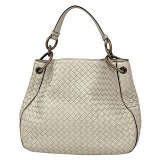 ボッテガ(Bottega Veneta) ショルダーバッグ(レディース)(ホワイト