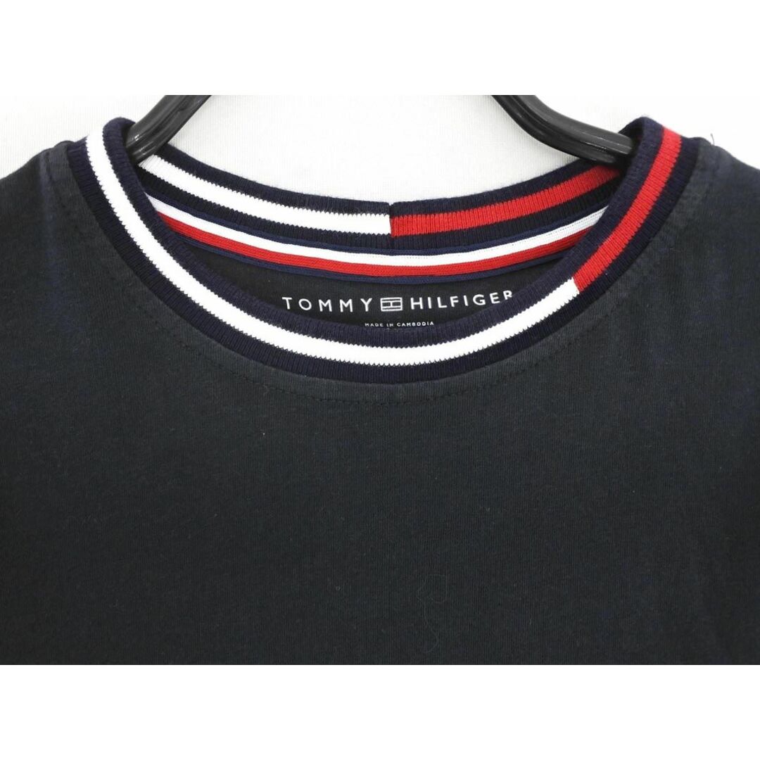 TOMMY HILFIGER(トミーヒルフィガー)のトミーヒルフィガー ロゴ プリント Tシャツ sizeS/黒 ■◆ メンズ メンズのトップス(Tシャツ/カットソー(半袖/袖なし))の商品写真