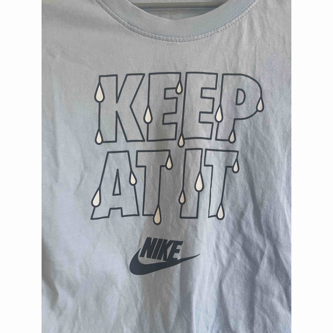 NIKE(ナイキ)のNIKE KISSＴシャツ　M キッズ/ベビー/マタニティのキッズ服男の子用(90cm~)(Tシャツ/カットソー)の商品写真