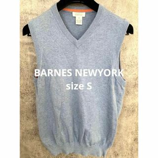 バーニーズニューヨーク(BARNEYS NEW YORK)のバーニーズニューヨーク　水色　ニットベスト　sizeS(ベスト)