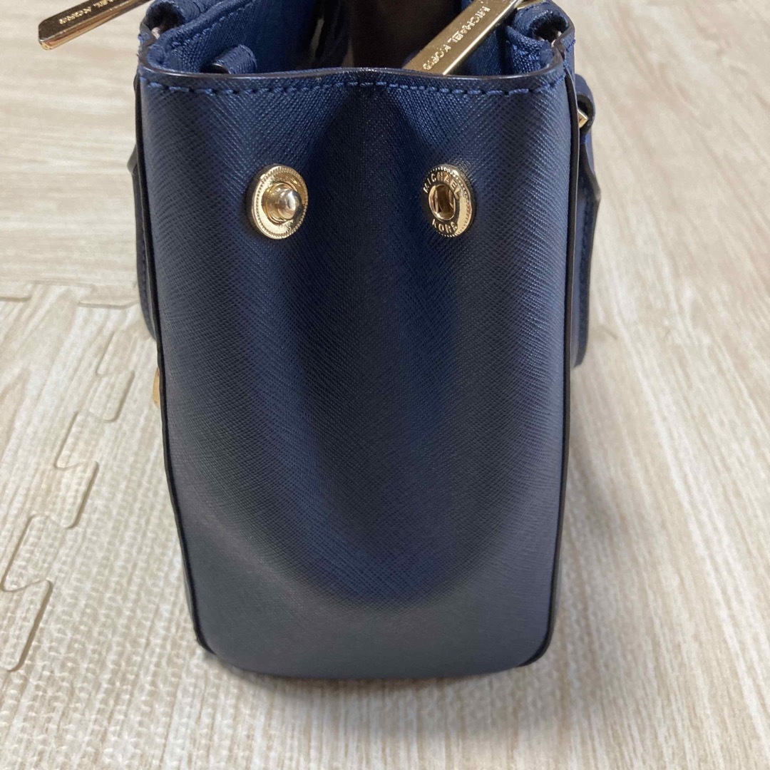 Michael Kors(マイケルコース)の【美品】マイケルコース　ハンドバッグ　ネイビー レディースのバッグ(ハンドバッグ)の商品写真