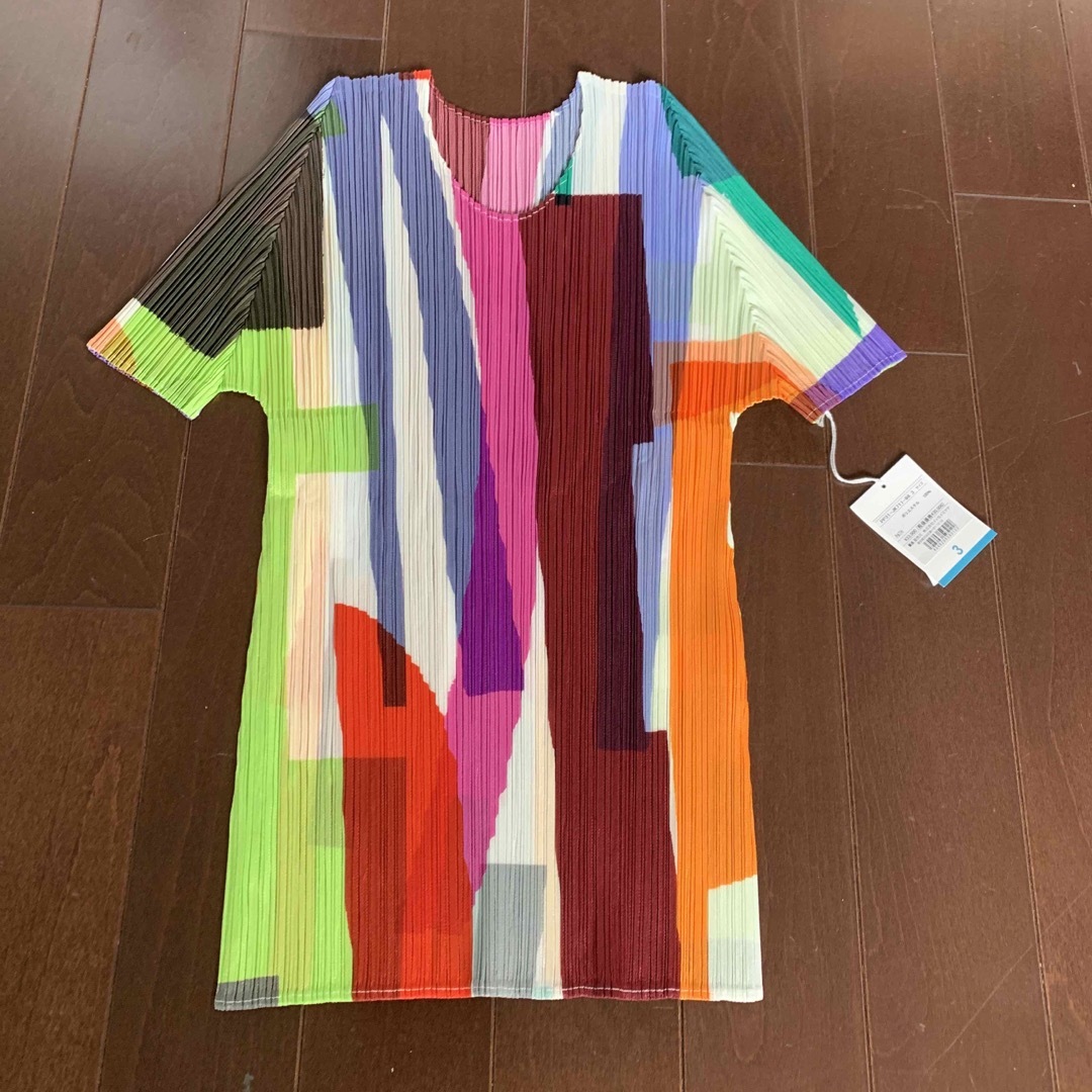 PLEATS PLEASE ISSEY MIYAKE - プリーツプリーズPATHマルチカラー
