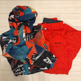 ボルコム(volcom)の【USED】volcom上下ウエアセット(ウエア/装備)