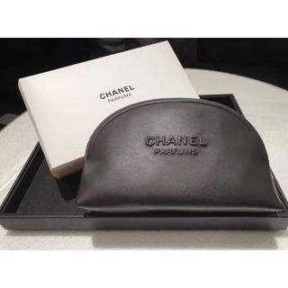 シャネル(CHANEL)の訳あり　シャネル　ノベルティ　ポーチ　ブラック　(ポーチ)