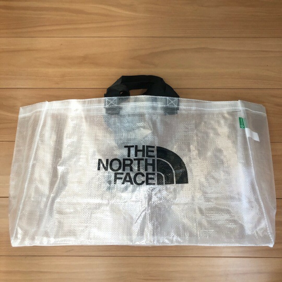 THE NORTH FACE(ザノースフェイス)の新品大容量■ノースフェイス エコバッグ／防水素材／トートバッグ／レジャーバッグ メンズのバッグ(トートバッグ)の商品写真