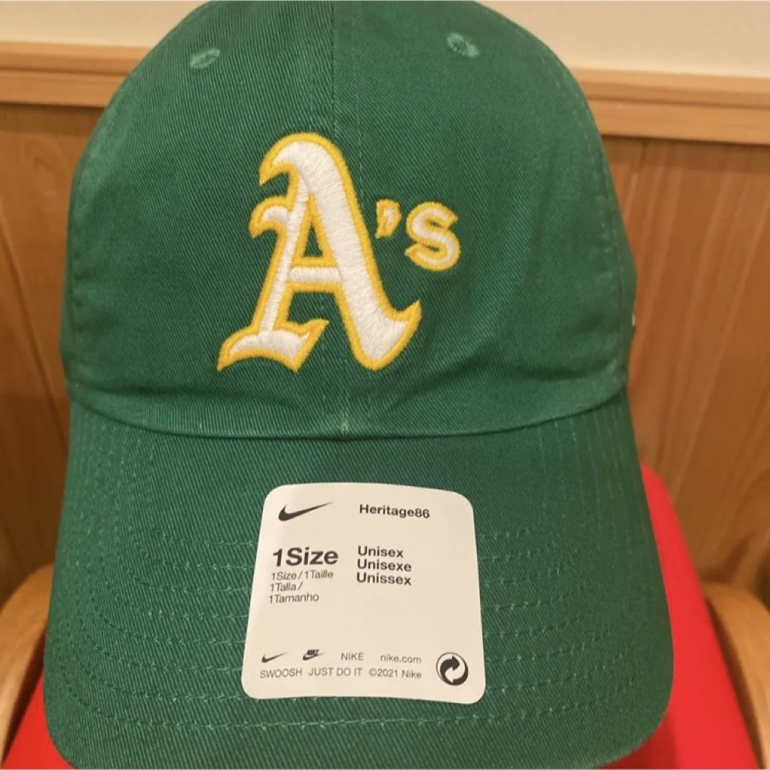 NIKE(ナイキ)の日本未発売 NIKE キャップ heritage86 アスレチックス　MLB   メンズの帽子(キャップ)の商品写真