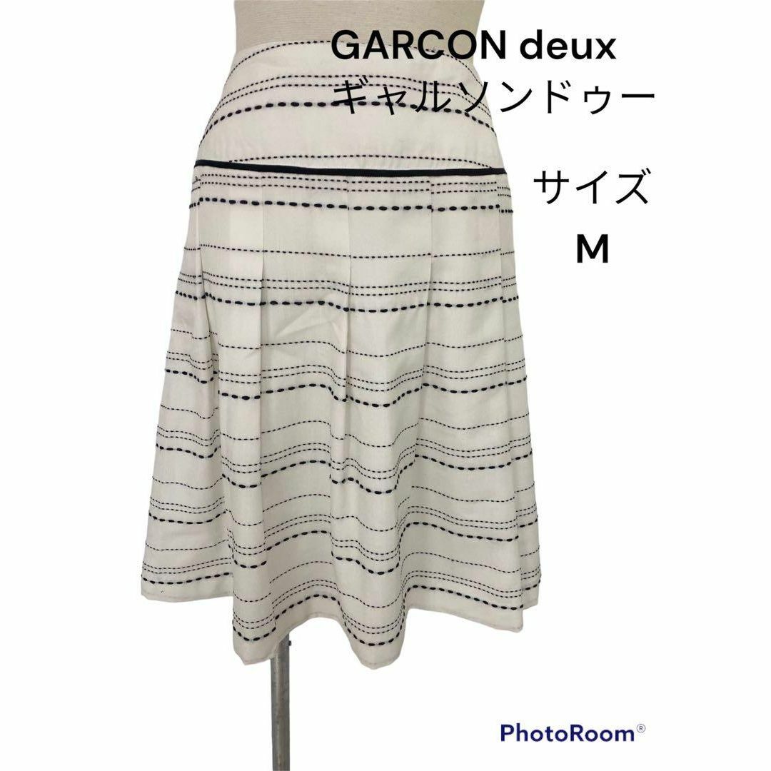COMME des GARCONS HOMME DEUX(コムデギャルソンオムドゥ)のGARCON deux ギャルソンドゥ　　刺繍スカート レディースのスカート(ひざ丈スカート)の商品写真