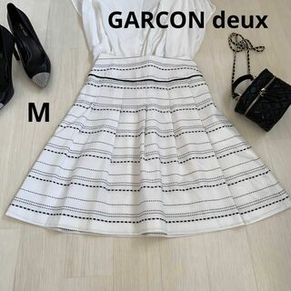 GARCON deux ギャルソンドゥ　　刺繍スカート