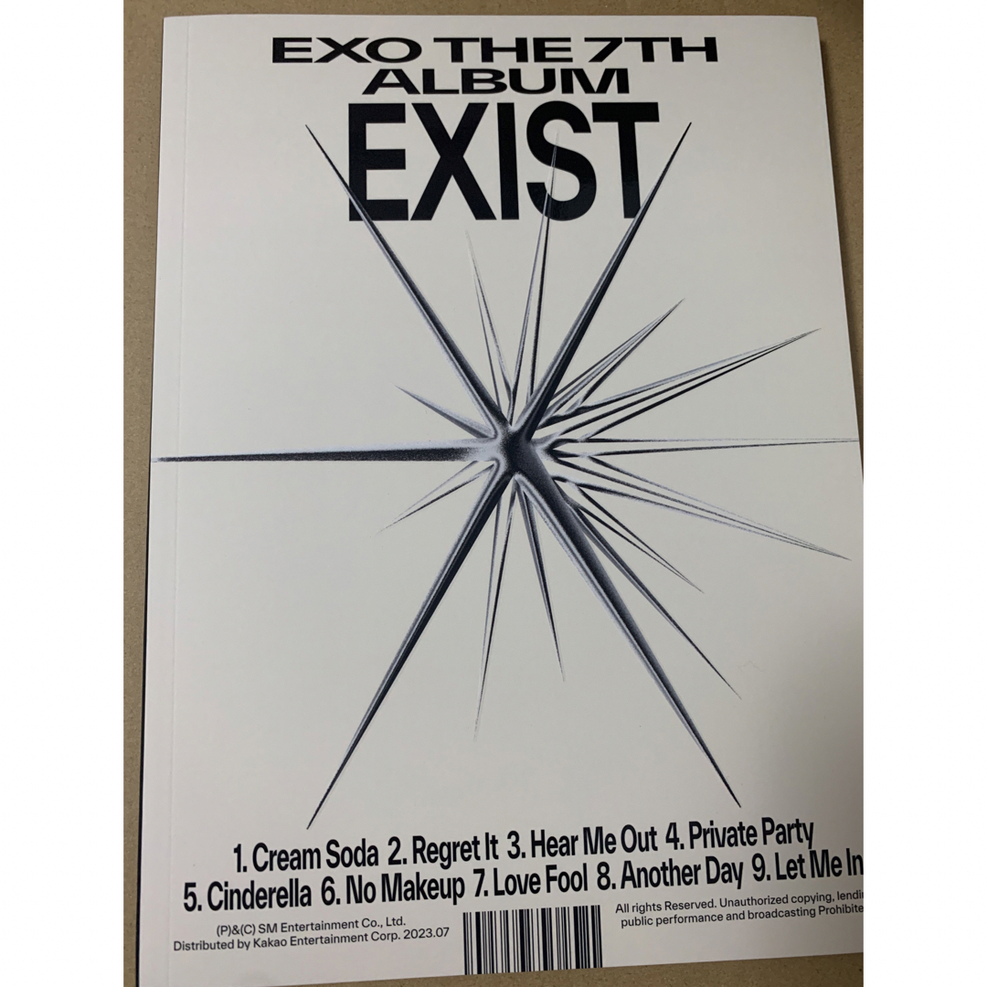 EXO EXO EXIST photo book ver. トレカなしの通販 by びょん's shop｜エクソならラクマ