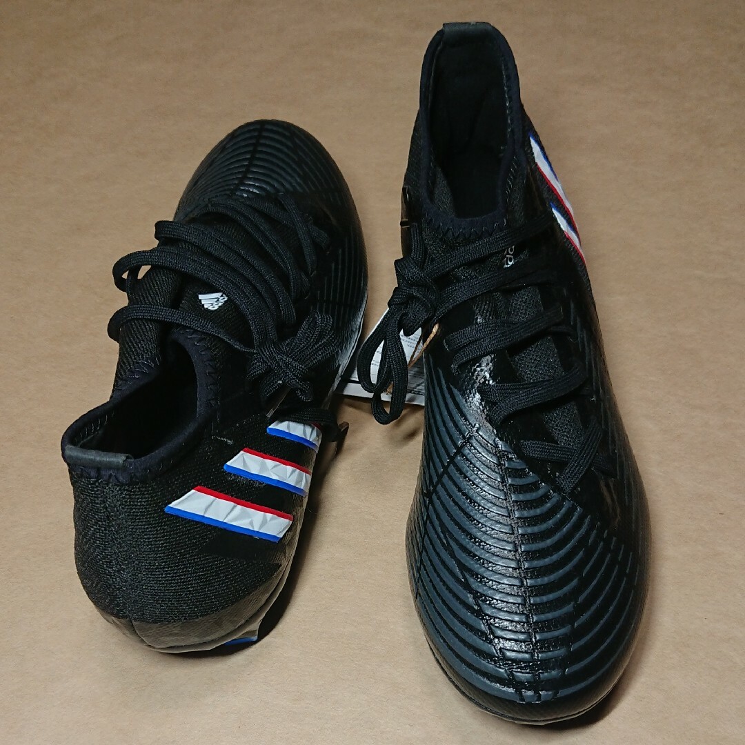 adidas(アディダス)のサッカー 25cm アディダス PREDATOR EDGE.3 HG/AG スポーツ/アウトドアのサッカー/フットサル(シューズ)の商品写真