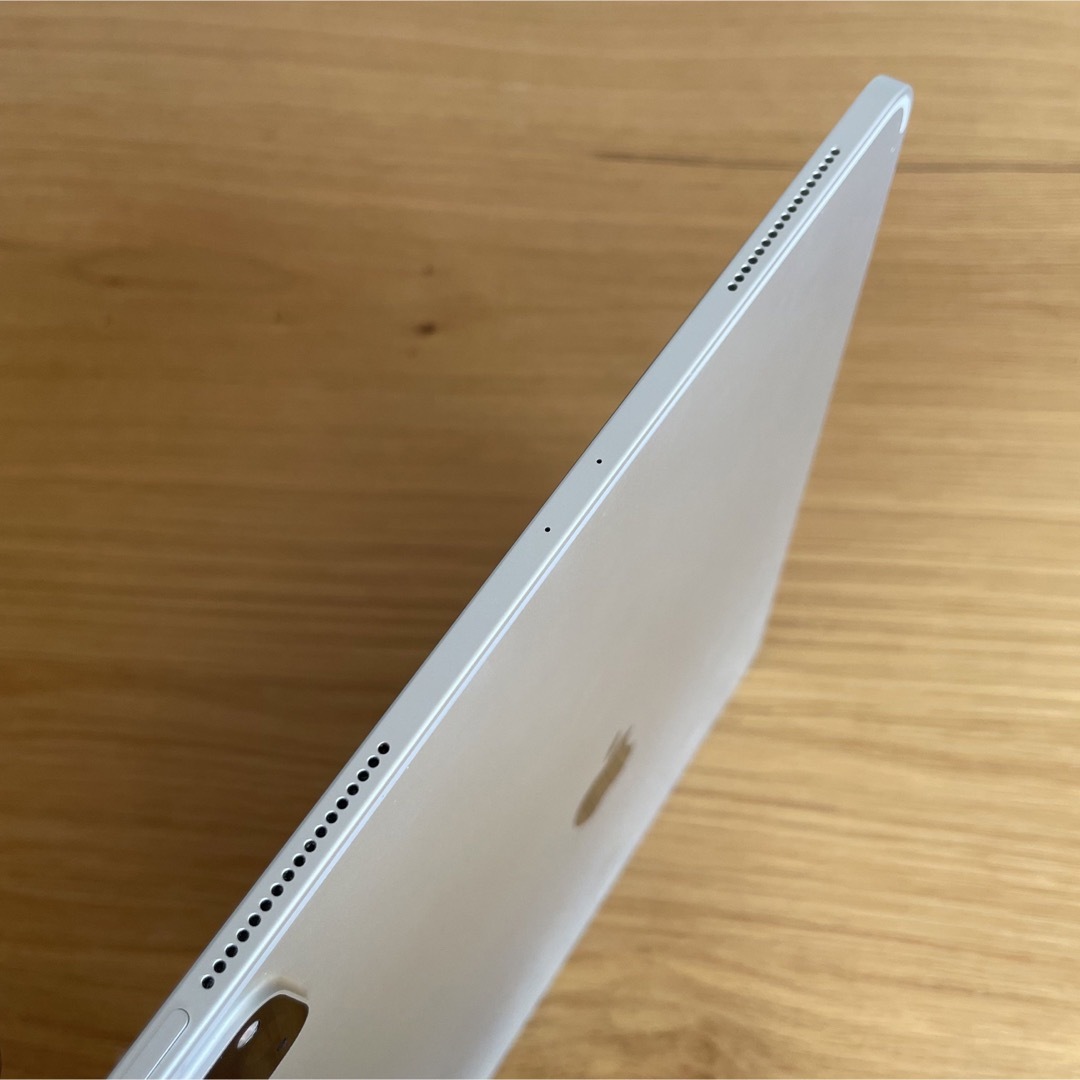 iPad pro 12.9 第4世代 Wi-Fi ジャンク 部品取り 使用不可 iPad pro 12.9 第4世代 Wi-Fi ジャンク 部品取り 使用不可