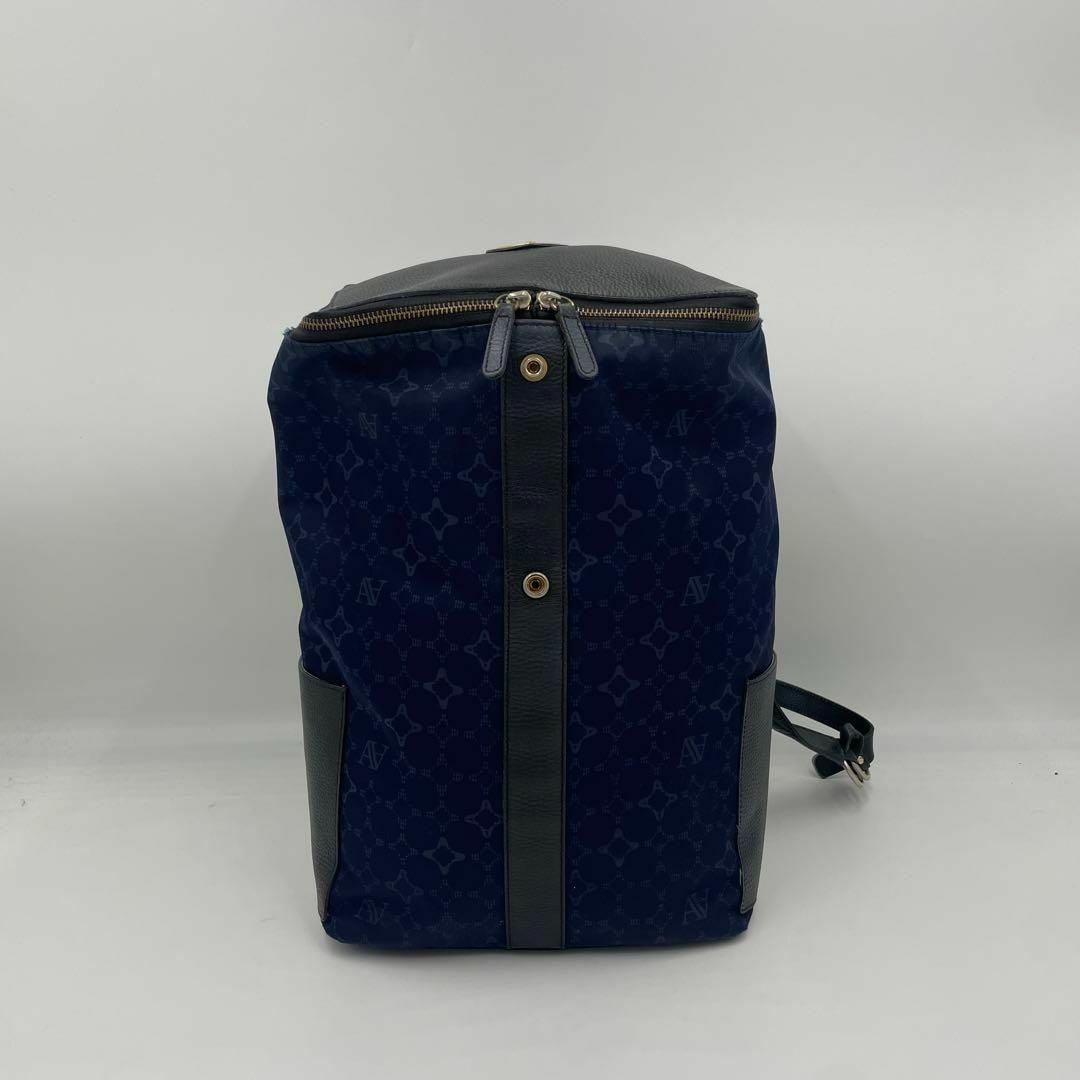 ATAO(アタオ)の美品✨アタオ　マッシュルーム　リュック　モノグラム　レザー　ロゴプレート レディースのバッグ(リュック/バックパック)の商品写真