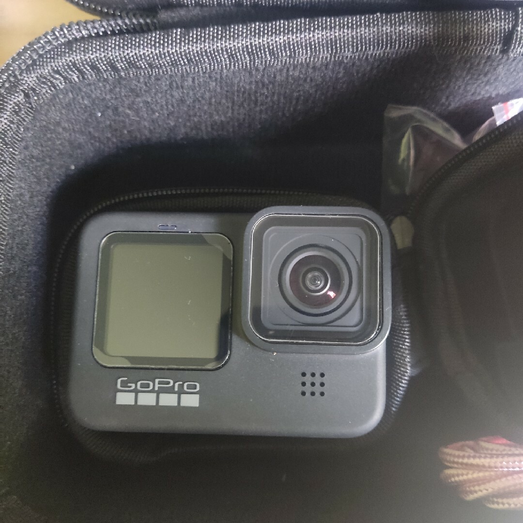 GoPro HERO9 BLACK【バッテリー・自撮り棒・その他付属品付き♪】-