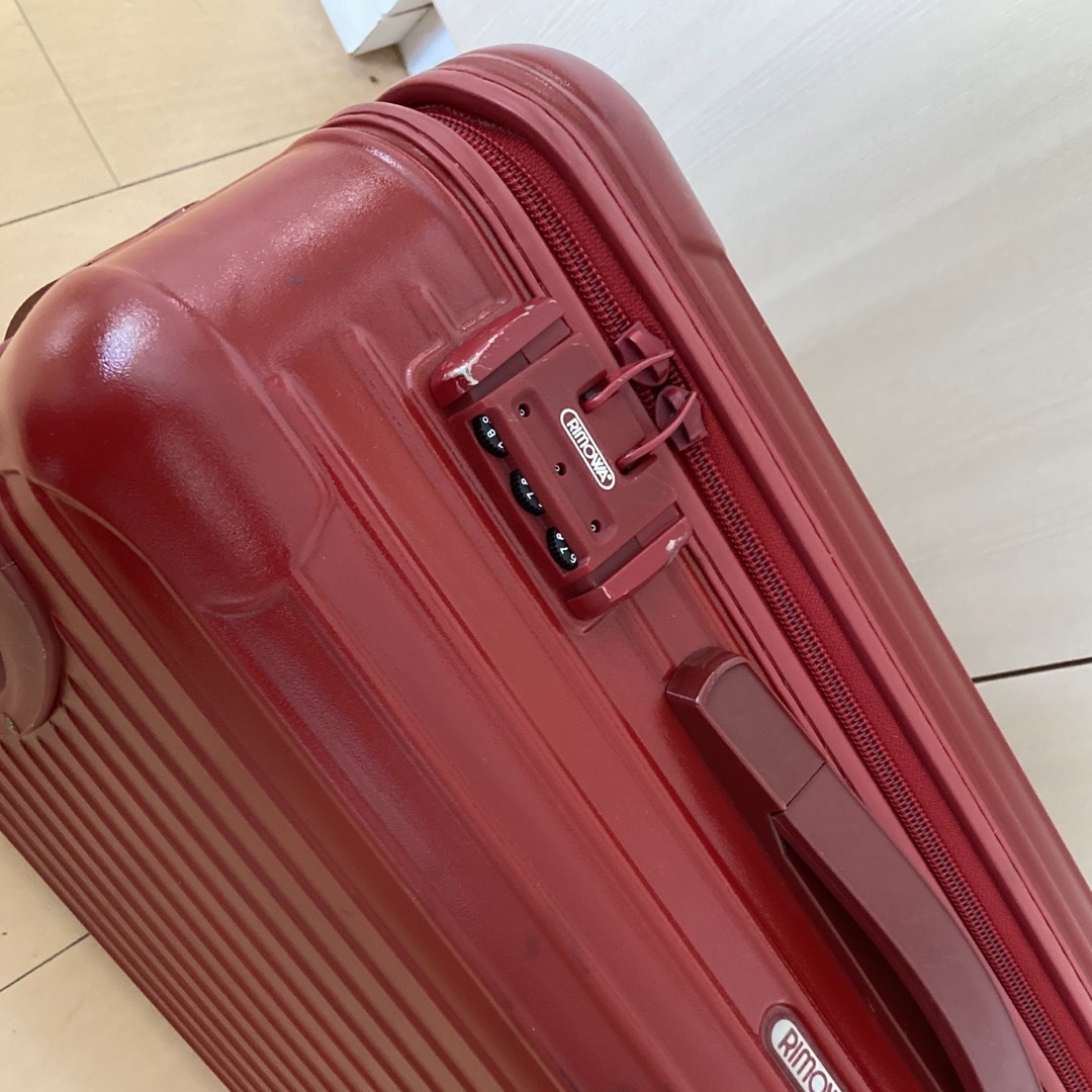 RIMOWA(リモワ)の美品廃盤 リモワ サルサ 2輪 二輪 レッド 33L レディースのバッグ(スーツケース/キャリーバッグ)の商品写真