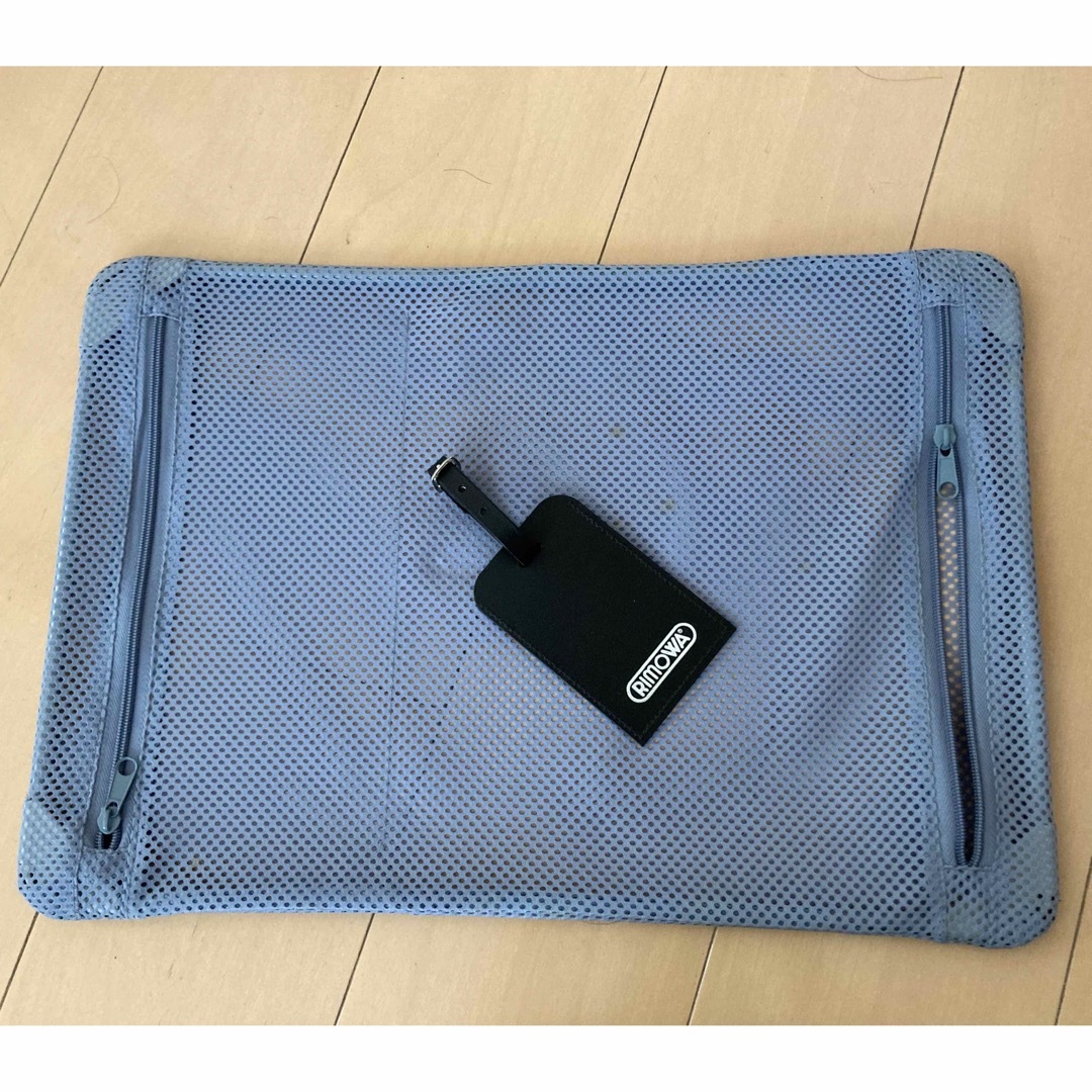 RIMOWA(リモワ)の美品廃盤 リモワ サルサ 2輪 二輪 レッド 33L レディースのバッグ(スーツケース/キャリーバッグ)の商品写真