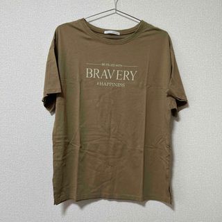 アースミュージックアンドエコロジー(earth music & ecology)のベージュTシャツ(Tシャツ(半袖/袖なし))