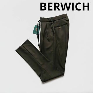 BERWICH - J3077 新品 ベルウィッチ ワンプリーツストレッチチノパン ...