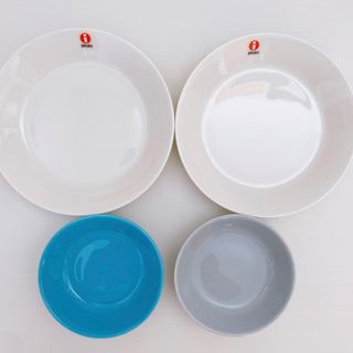 イッタラ(iittala)のイッタラ　ティーマ　セット　廃盤色あり♡(食器)