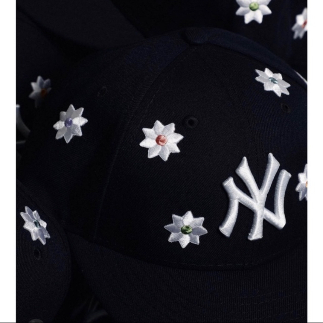 VEGASTORE Rainbow Flower Baseball Cap V2 メンズの帽子(キャップ)の商品写真
