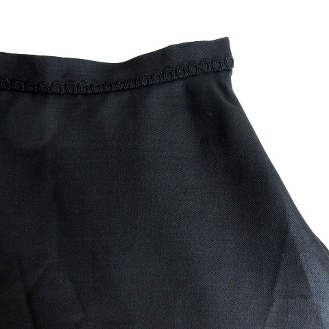 QUEENS COURT(クイーンズコート)のクイーンズコート QUEENS COURT スカート フレア ひざ丈 0 黒 レディースのスカート(ひざ丈スカート)の商品写真