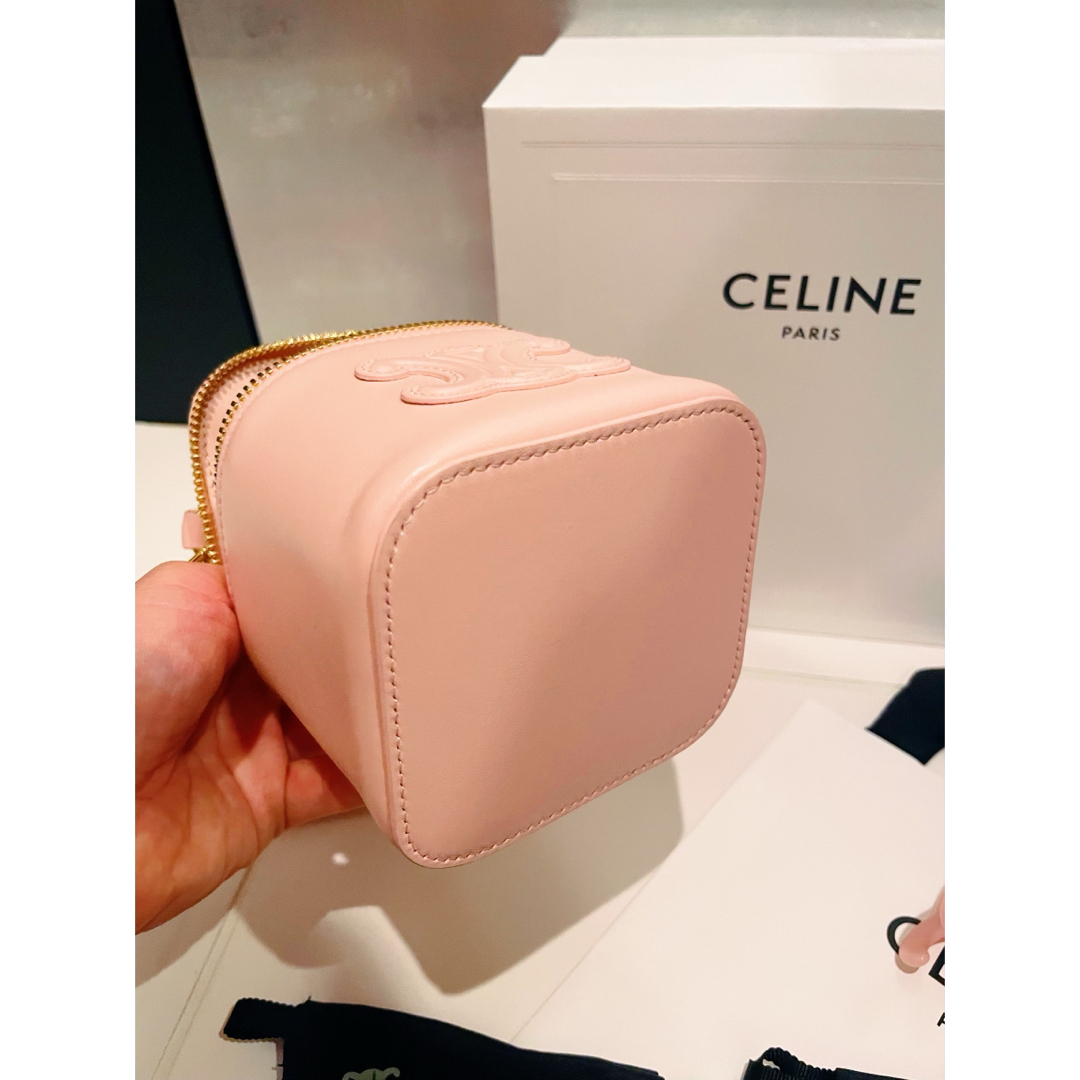 celine(セリーヌ)の最終！CELINE ミニ バニティケース スムースカーフ スキン レディースのバッグ(ショルダーバッグ)の商品写真