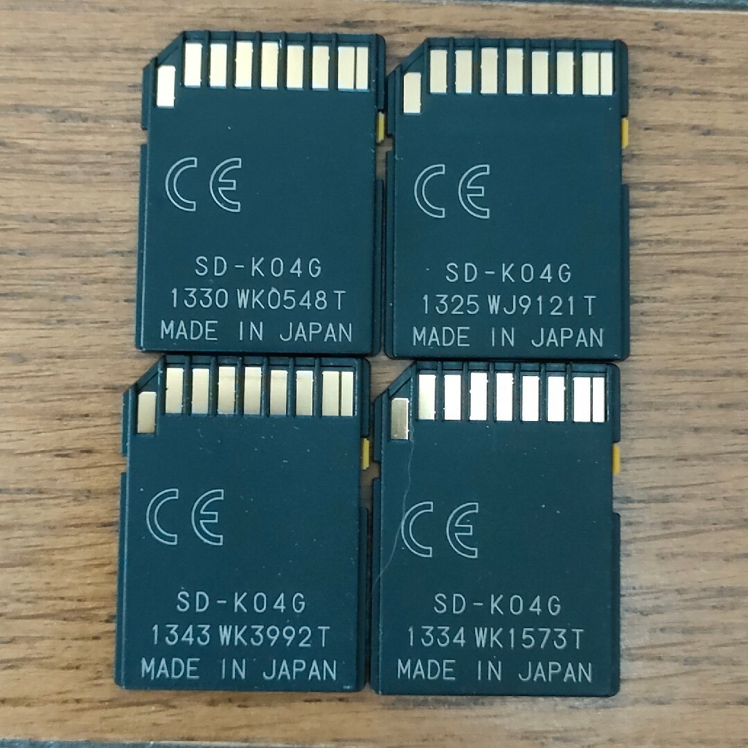 4GBx4枚　メモリーカード