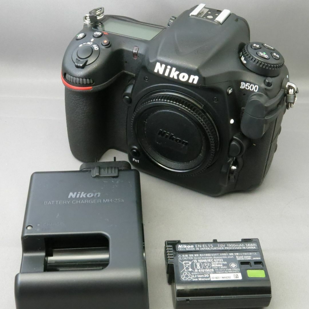 ニコン　D500