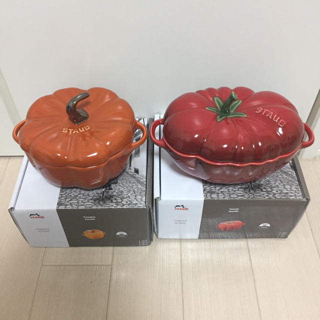 STAUB(ストウブ)の☆値下げ☆ストウブ パンプキン&トマトココット インテリア/住まい/日用品のキッチン/食器(食器)の商品写真