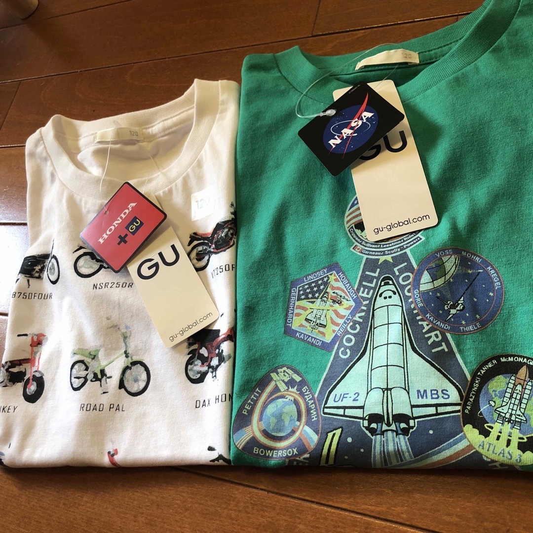 GU(ジーユー)のGU コラボTシャツ 120 NASA HONDA キッズ/ベビー/マタニティのキッズ服男の子用(90cm~)(Tシャツ/カットソー)の商品写真