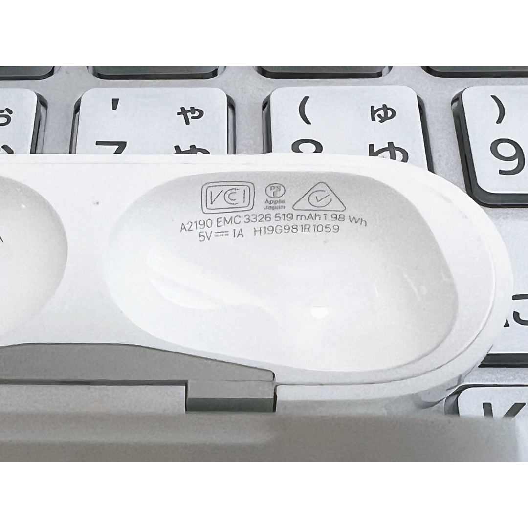 美品【国内正規品 】AirPods Pro 第一世代 エアーポッズ充電ケース 2