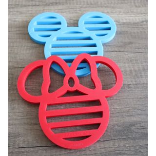 ⭐️Disney 鍋敷2枚セット(キッチン小物)