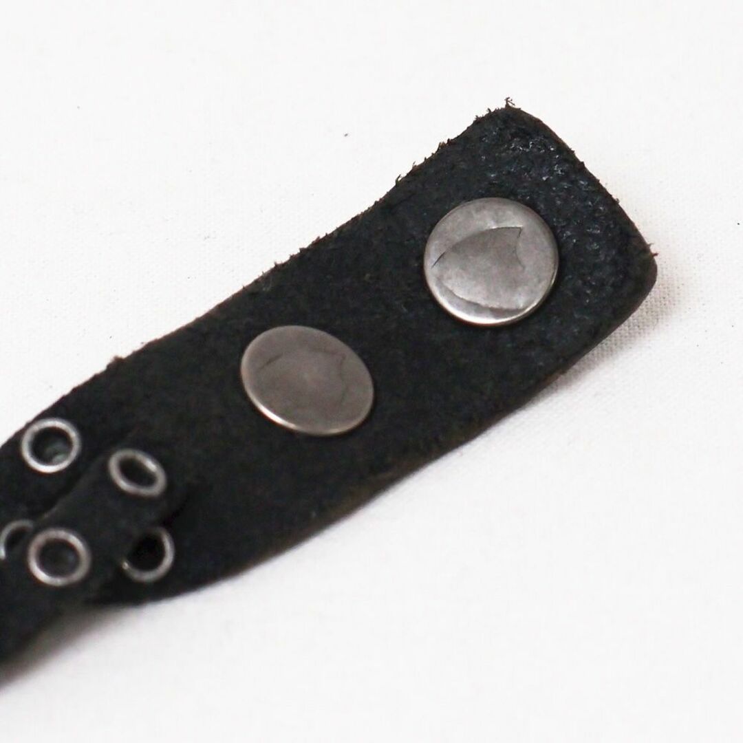 HTC(ハリウッドトレーディングカンパニー)のHTC ミニクロッシー レザーブレスレット イタリア製 ブラック メンズのアクセサリー(ブレスレット)の商品写真
