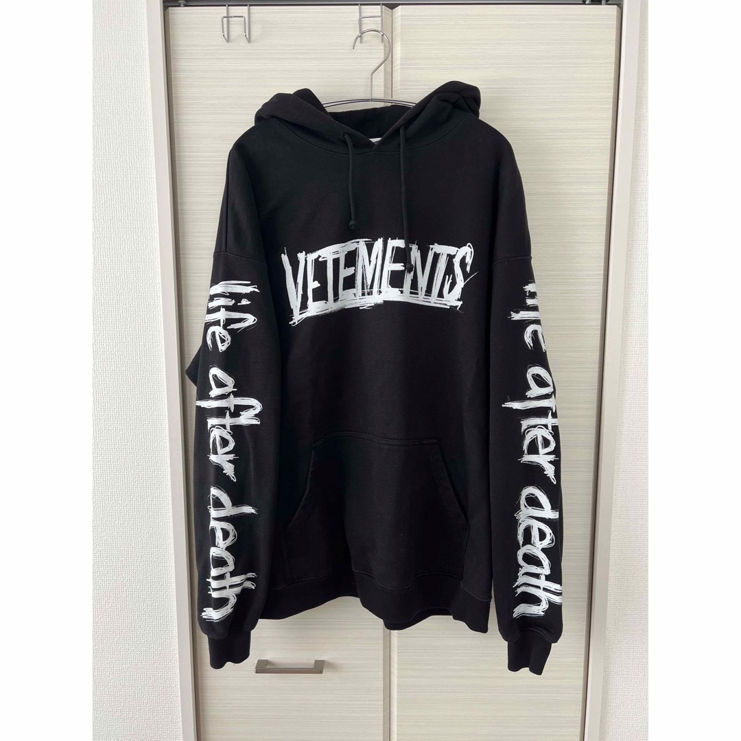 VETEMENTS  22aw  希少  ワールドツアー  パーカー