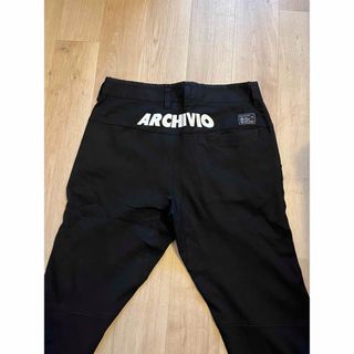 アルチビオ(archivio)のarcvio アルチビオ  パンツ　46(ウエア)