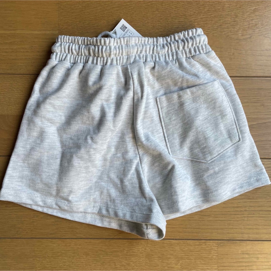 zara プラッシュ地ショートパンツ