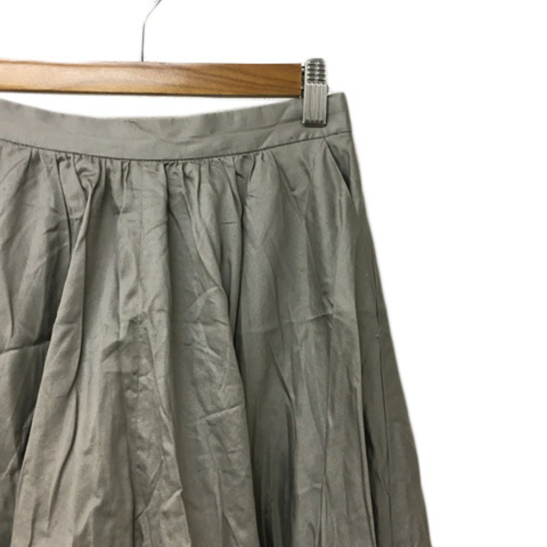 IENA(イエナ)のイエナ スカート フレア ギャザー 膝丈 無地 34 グレー ベージュ レディースのスカート(ひざ丈スカート)の商品写真