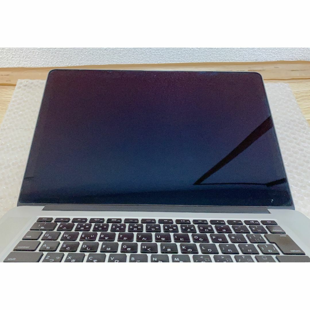 MacBook pro 2015 1TB 16GB 15インチ