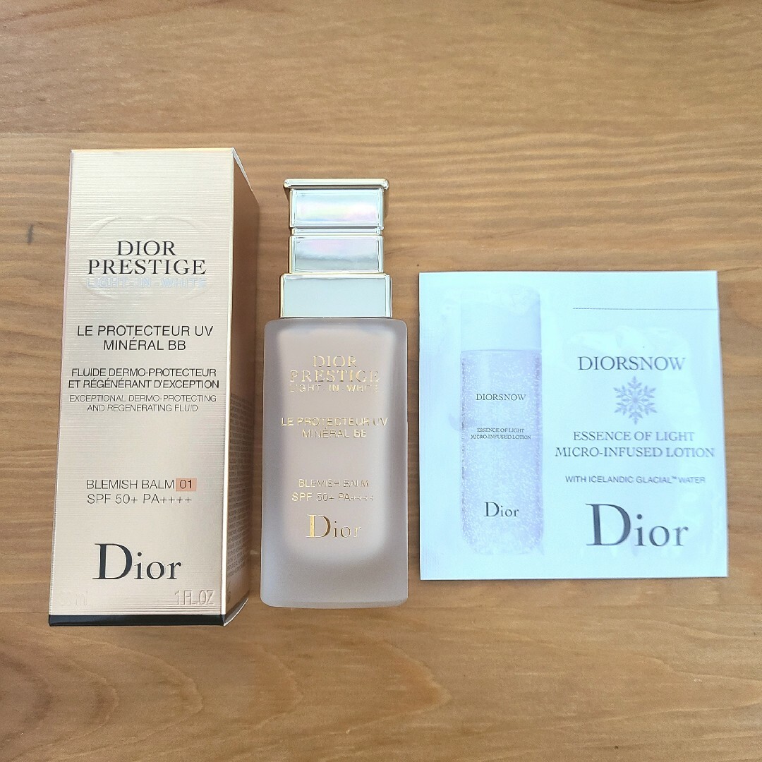 Dior(ディオール)のDior プレステージ ホワイト ル プロテクター UV ミネラル BB 01 コスメ/美容のベースメイク/化粧品(BBクリーム)の商品写真