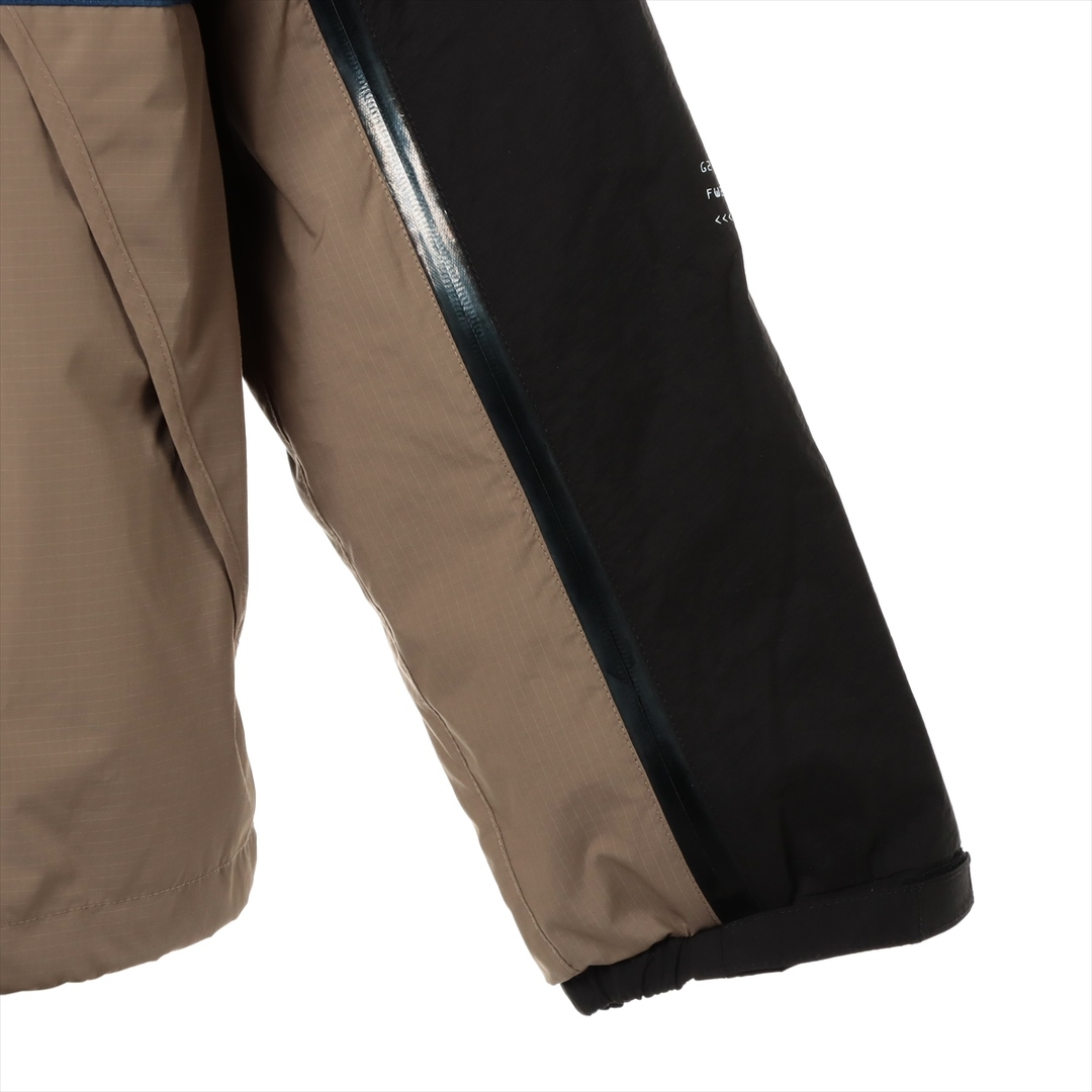MONCLER(モンクレール)のモンクレールジーニアス  ナイロン  ブラック メンズ その他アウター メンズのジャケット/アウター(その他)の商品写真