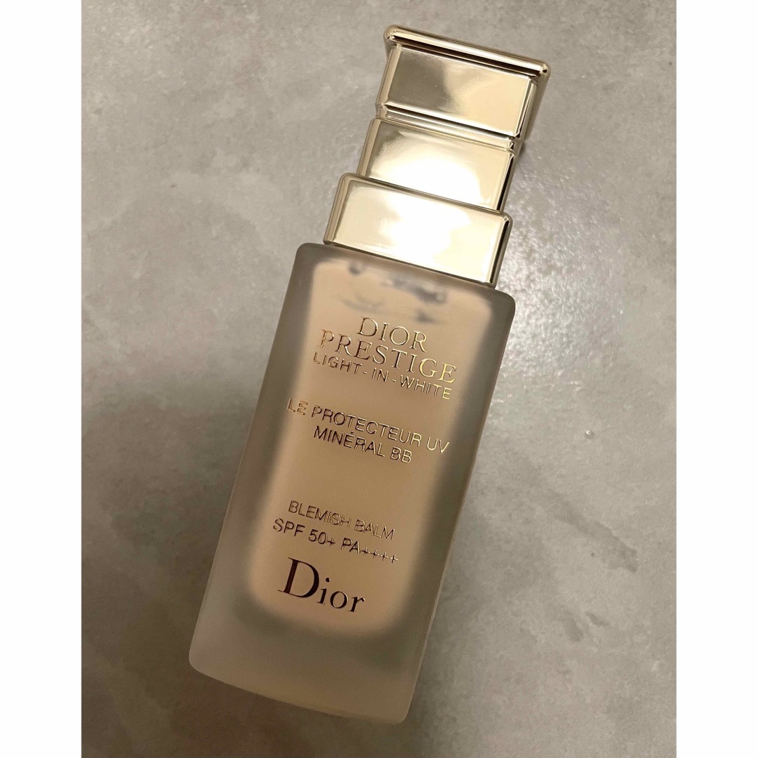 Dior プレステージ　ホワイト ル プロテクターUV ミネラルBB