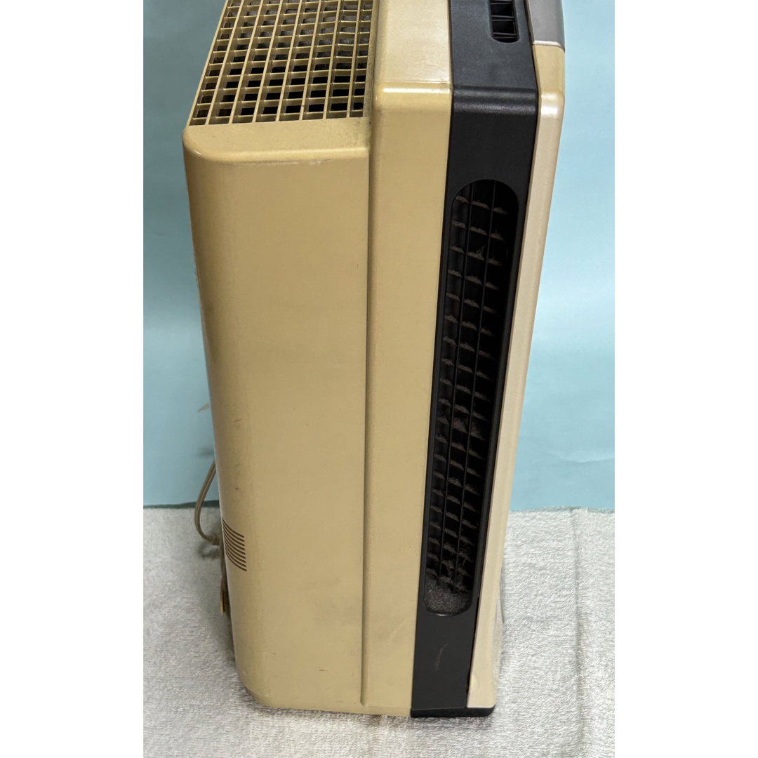 DAIKIN(ダイキン)の中古品☆ＤＡＩＫＩＮ☆ダイキン ＡＣＭ６Ｃ－Ｎ☆空気清浄機 スマホ/家電/カメラの生活家電(空気清浄器)の商品写真