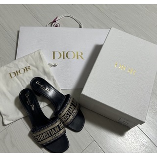 ディオール サンダルの通販 200点以上 | Diorを買うならラクマ