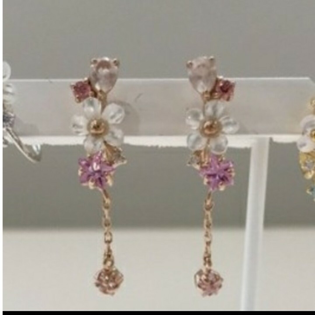 Samantha Tiara - #イヤリング♡#サマンサティアラ #ペンタスフラワー
