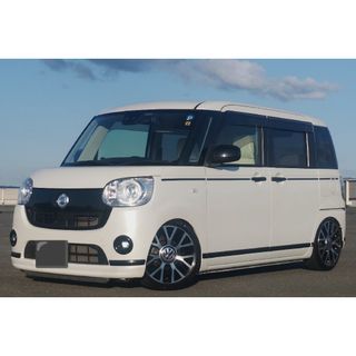 ダイハツ(ダイハツ)のカッコ可愛い★ペタペタ仕様のムーヴキャンバスG★ 両側電動 ナビ＆ドラレコ付(車体)